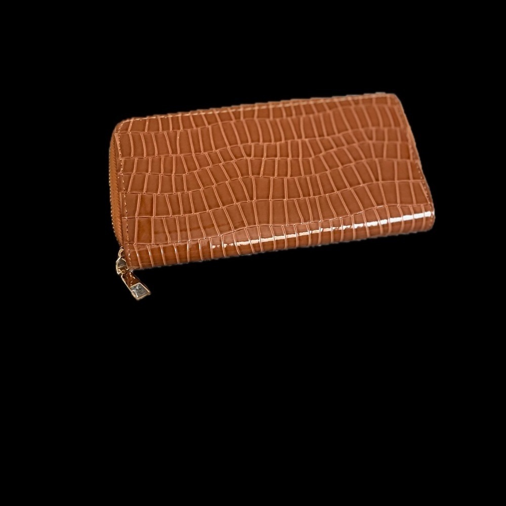 Brown Croc Embossed Zip Around Wallet NWT - Picture 3 of 5